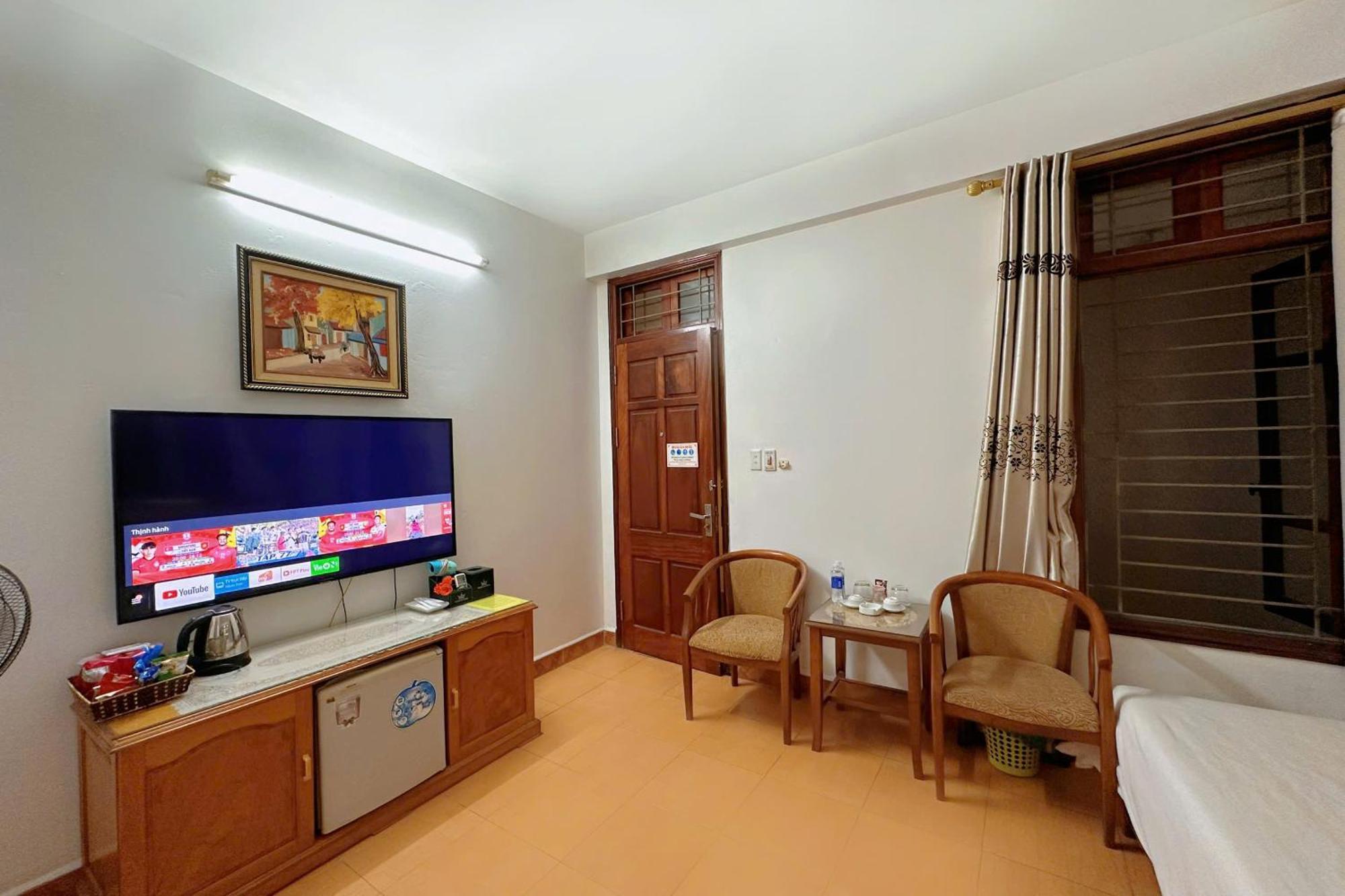 Hoang Gia Cau Giay Hotel Hanoi
