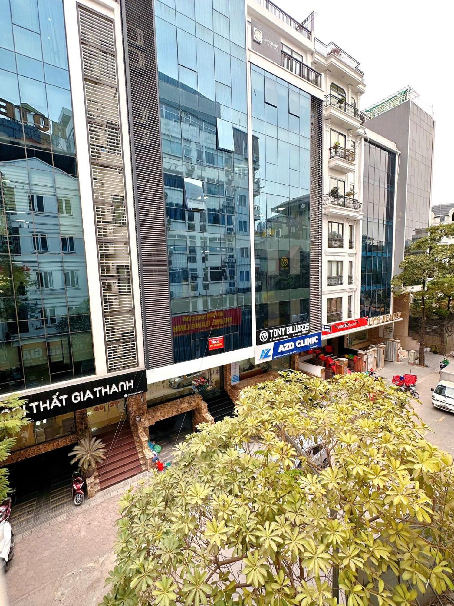 Hoang Gia Cau Giay Hanoi